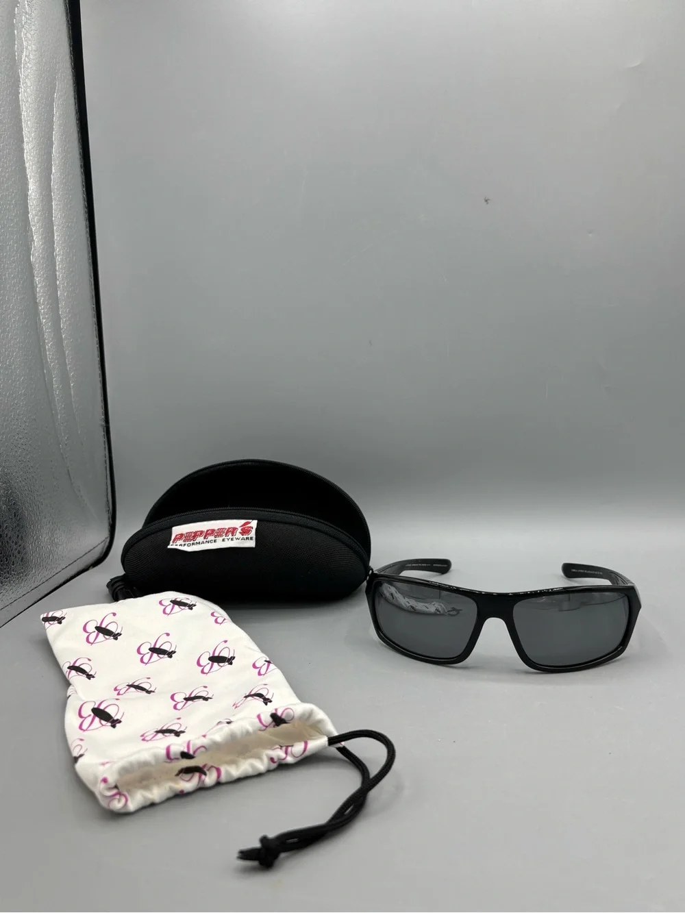 Peppers Black Men's Polarized Sunglasses